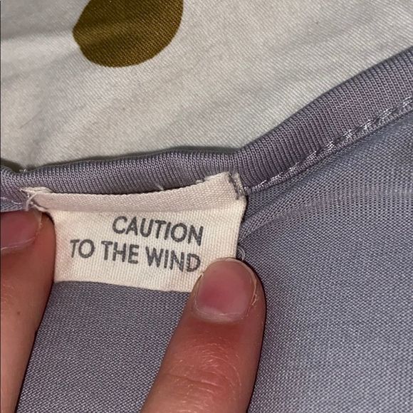 Cold shoulder top - Picture 2 of 5